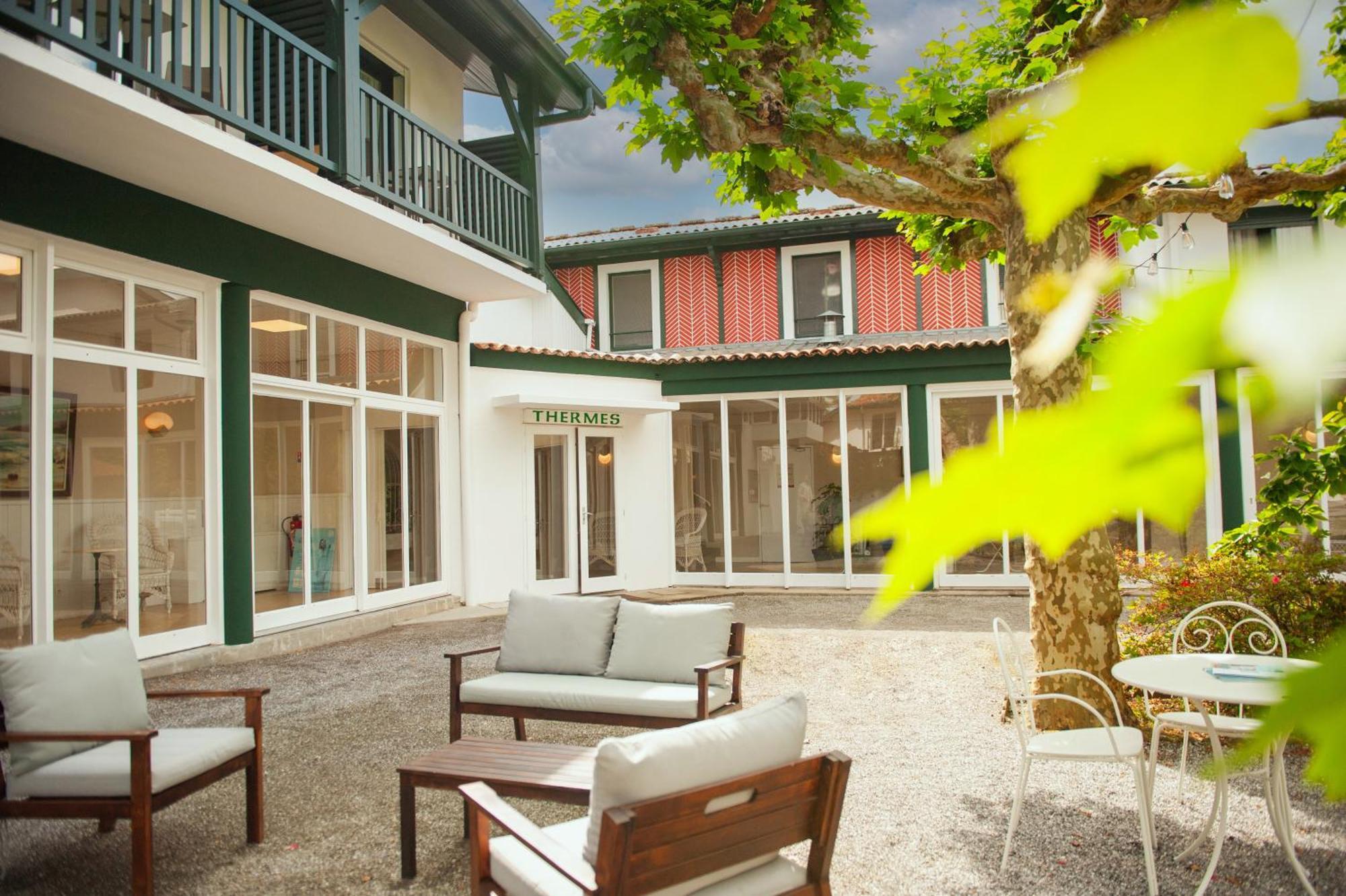 Logis Thermal Saubusse Exterior photo