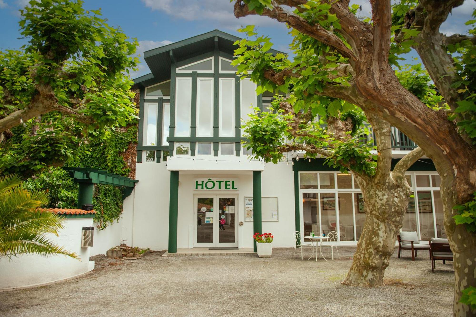 Logis Thermal Saubusse Exterior photo